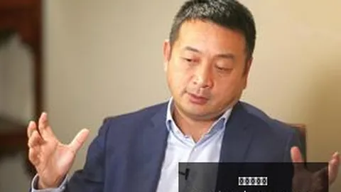 迪洛伦佐：教练强调无球权时场上磨砺的必要性